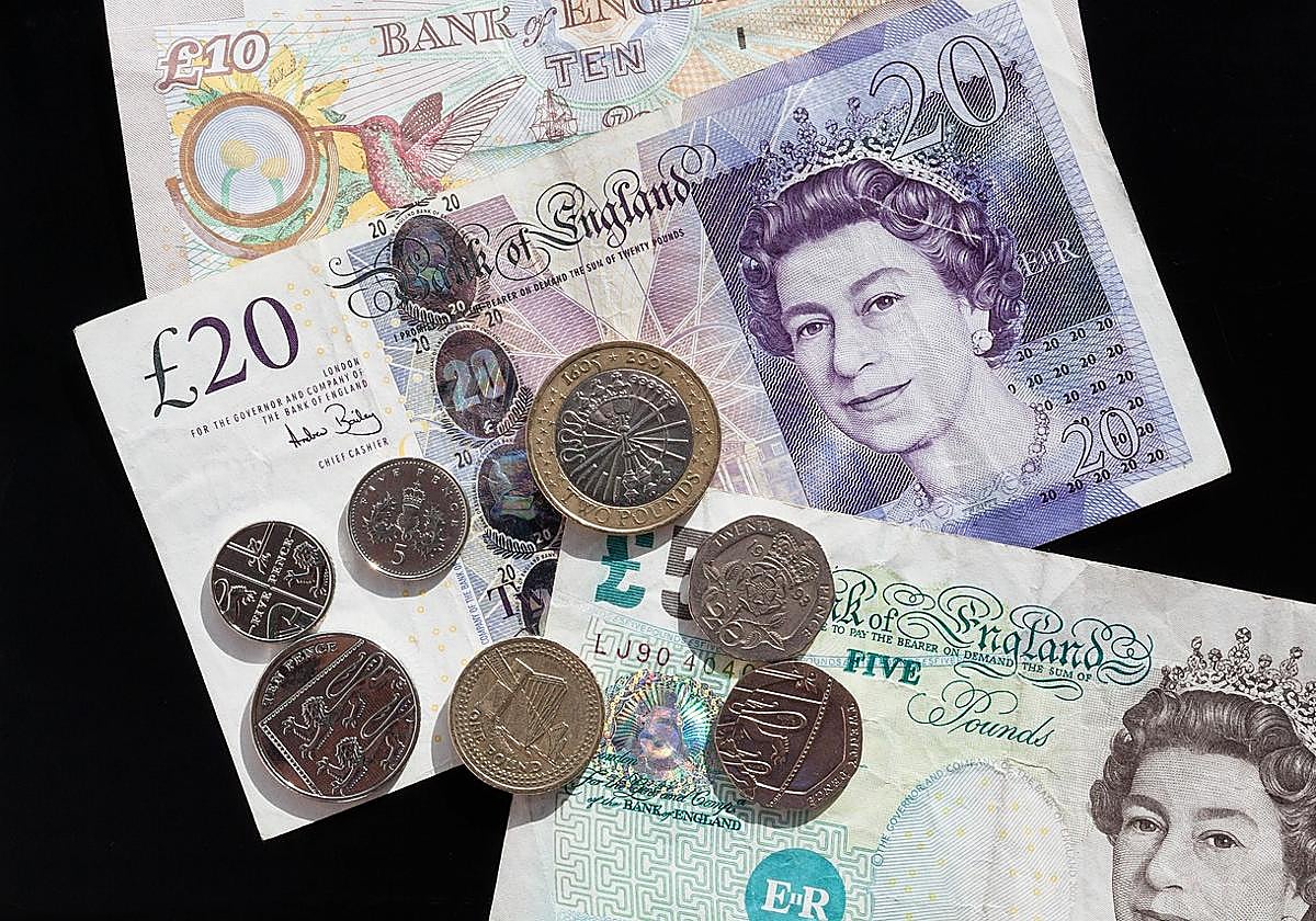 Peter Sanderson UK state pensions Sur in English